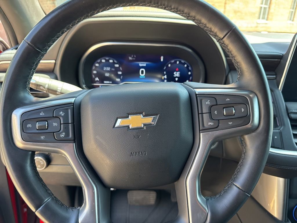 Used 2024 Chevrolet Tahoe LT w/ Luxury Package AWD/4WD image 24