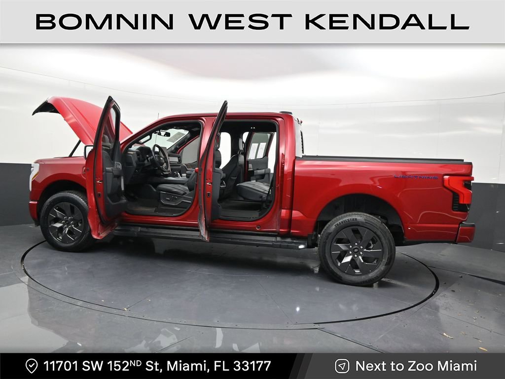Used 2023 Ford F150 Lightning Lariat w/ Max Trailer Tow Package image 30