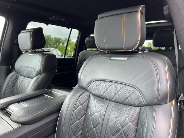 Used 2025 Jeep Grand Wagoneer L Series III w/ Quick Order Packagew 28T AWD/4WD image 14