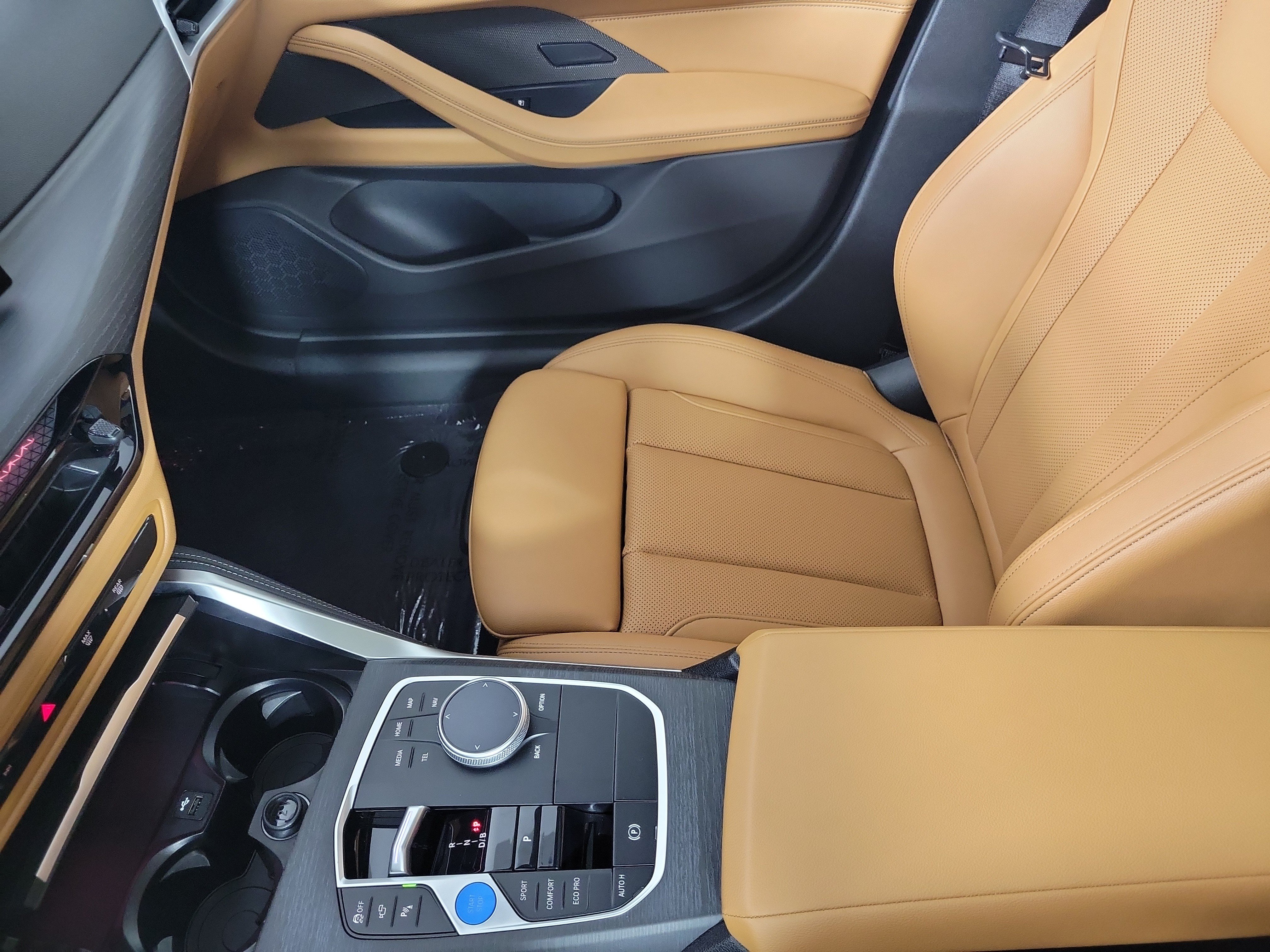 Certified 2025 BMW i4 xDrive40i w/ M Sport Package AWD/4WD image 23
