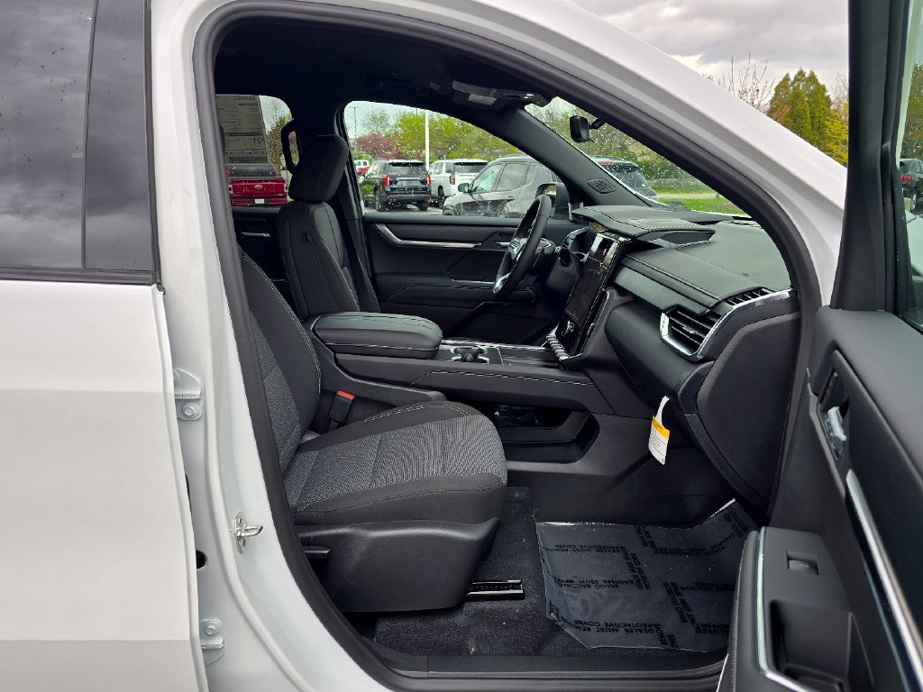 New 2026 GMC Acadia Elevation w/ Black Edition AWD/4WD image 36