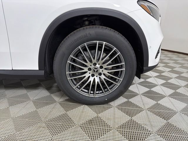 New 2026 Mercedes-Benz GLC 300 4MATIC image 9