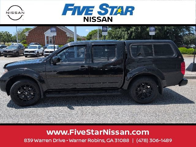 Used 2020 Nissan Frontier SV w/ Midnight Edition Floor Mats RWD image 15