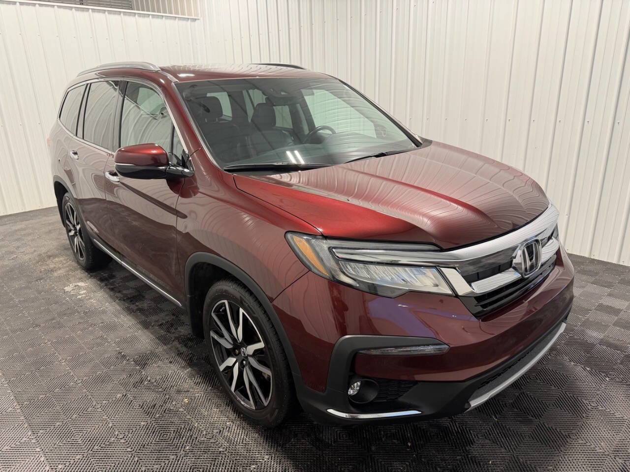 Used 2019 Honda Pilot Touring image 3