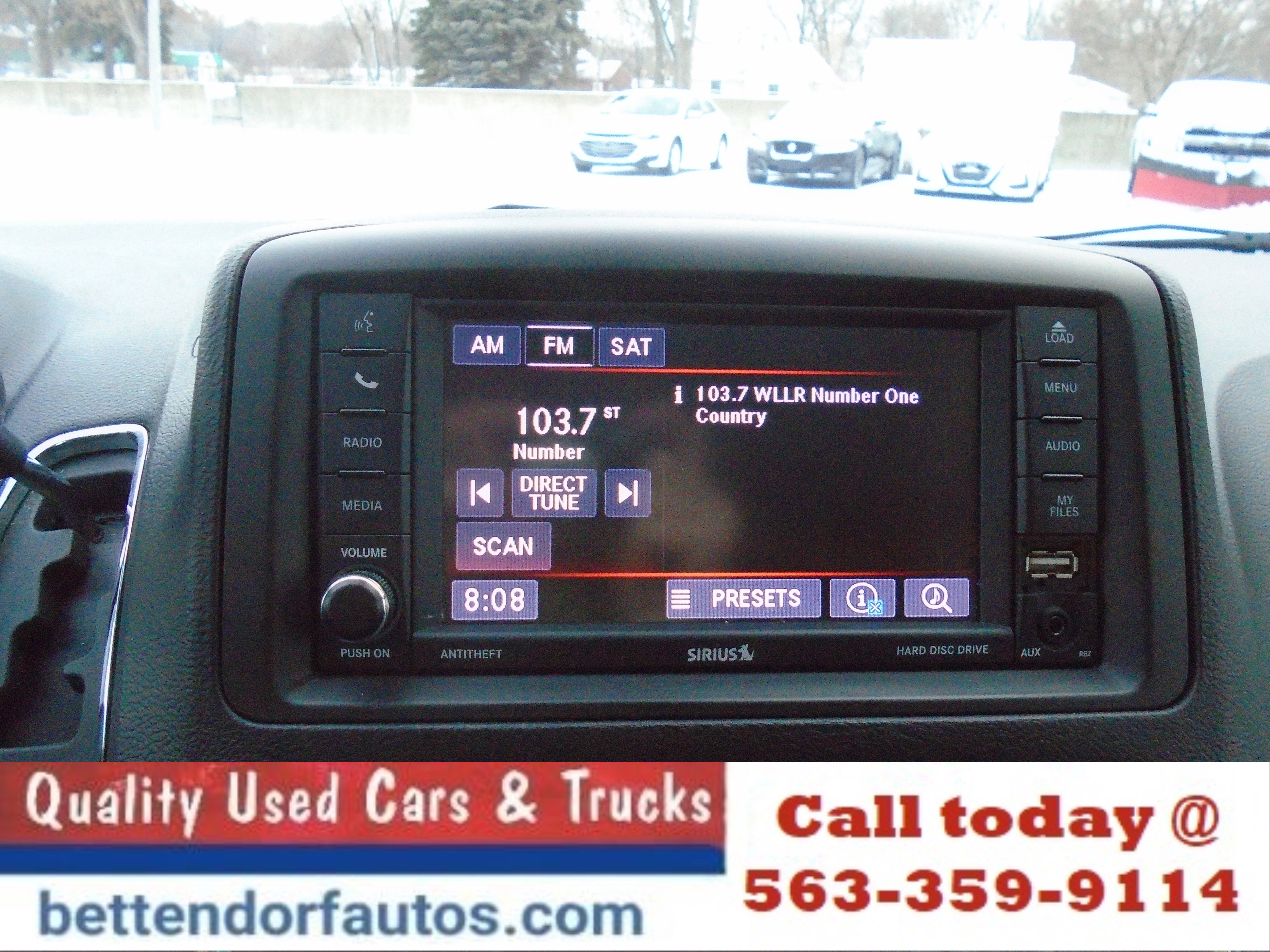 Used 2018 Dodge Grand Caravan SE w/ UConnect Hands-Free Group image 13