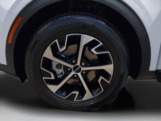 Used 2023 Kia Sportage EX FWD image 40