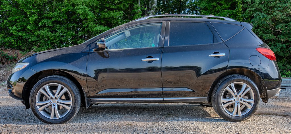 Used 2010 Nissan Murano LE w/ Navigation Pkg FWD image 2