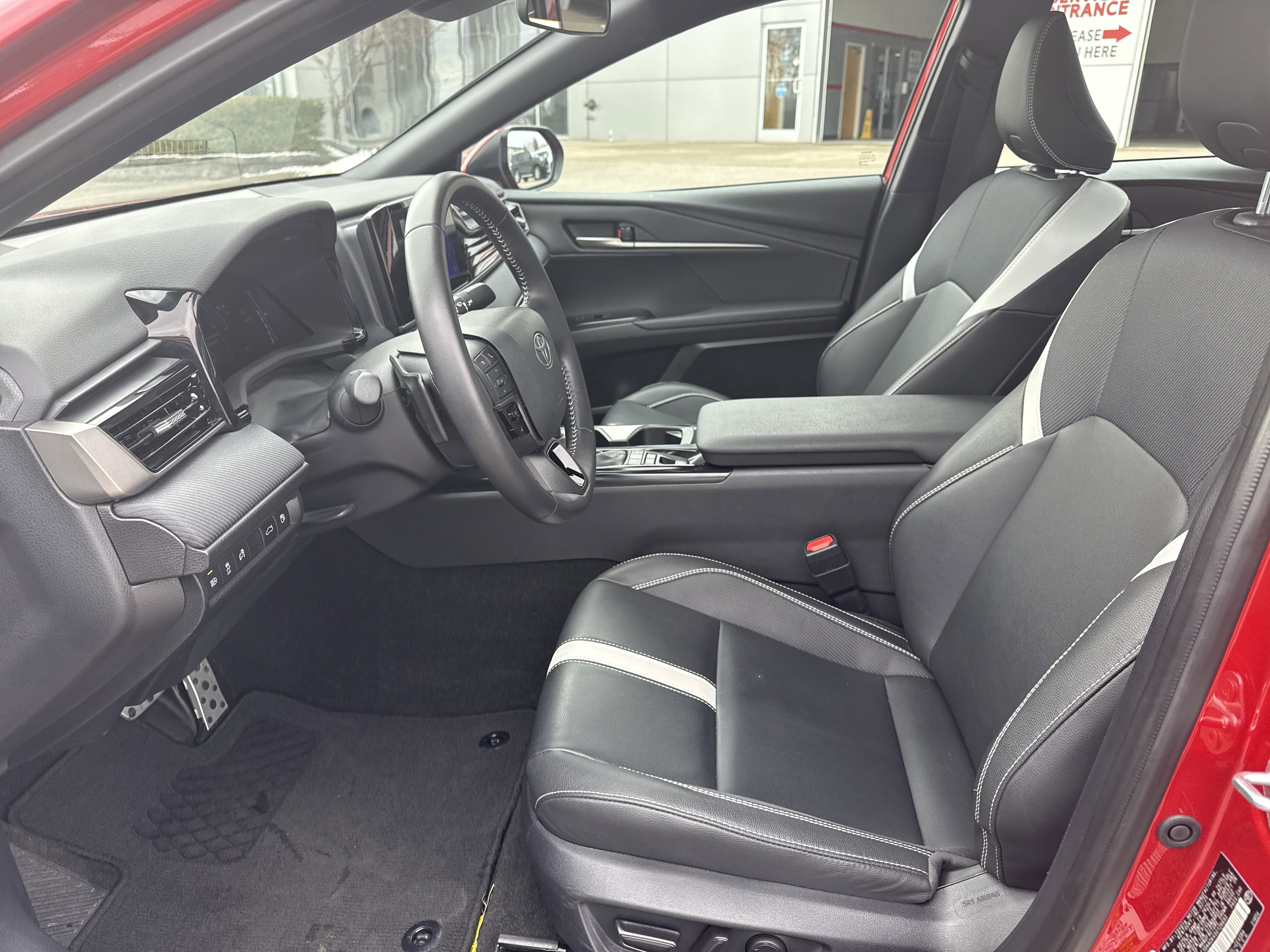 Certified 2025 Toyota Camry SE image 13