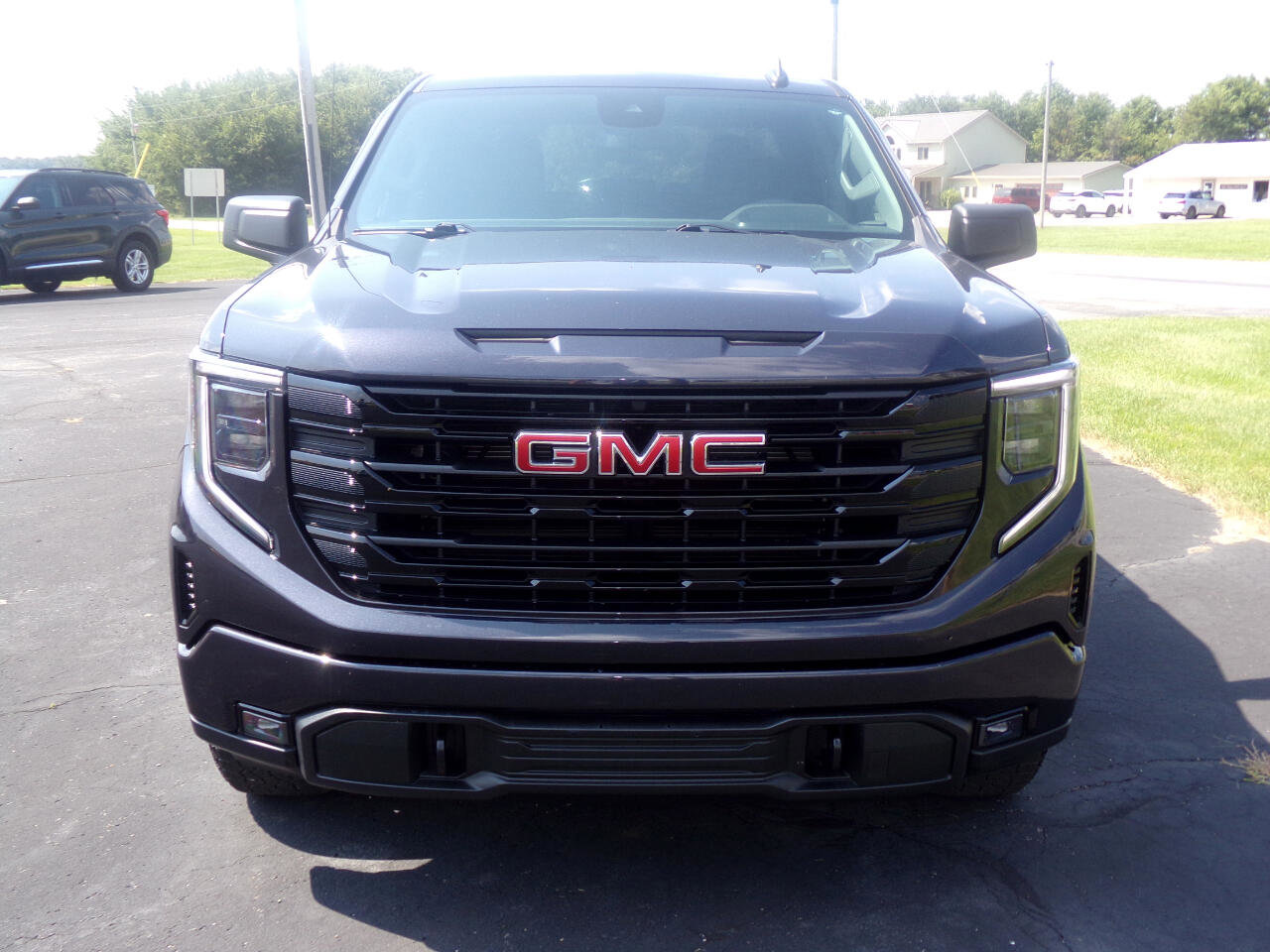 Used 2023 GMC Sierra 1500 Elevation image 8