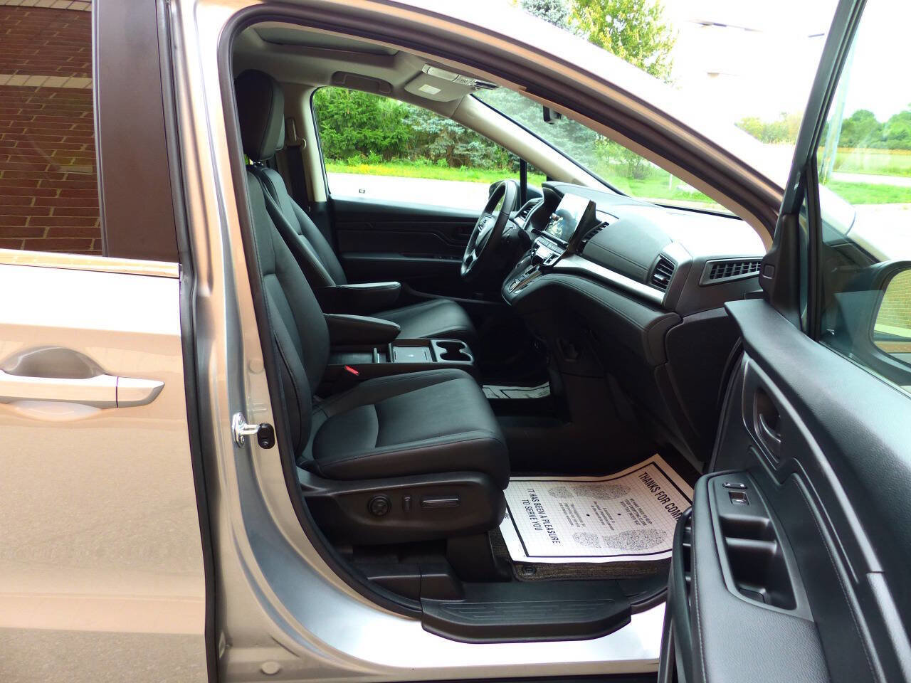 Used 2025 Honda Odyssey EX-L image 46