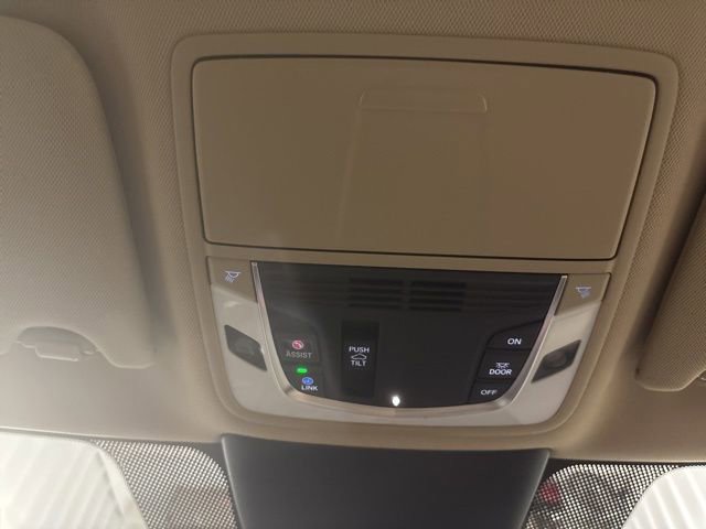 Certified 2025 Acura TLX w/ Technology Package image 26