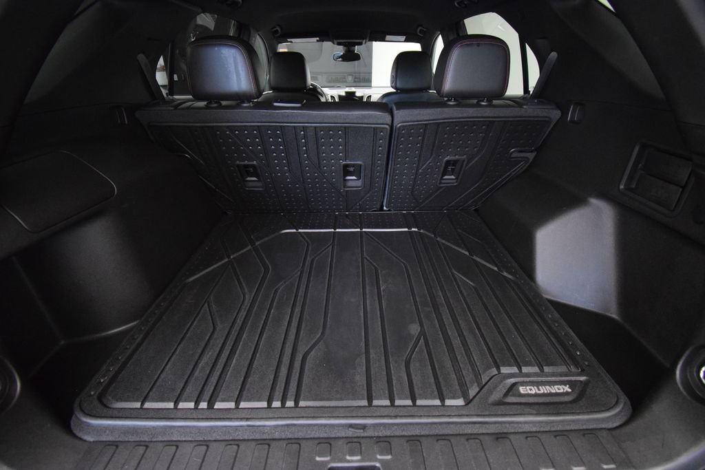 Used 2022 Chevrolet Equinox RS w/ RS Leather Package AWD/4WD image 27