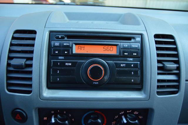 Used 2008 Nissan Frontier SE w/ SE Value Truck Pkg image 23