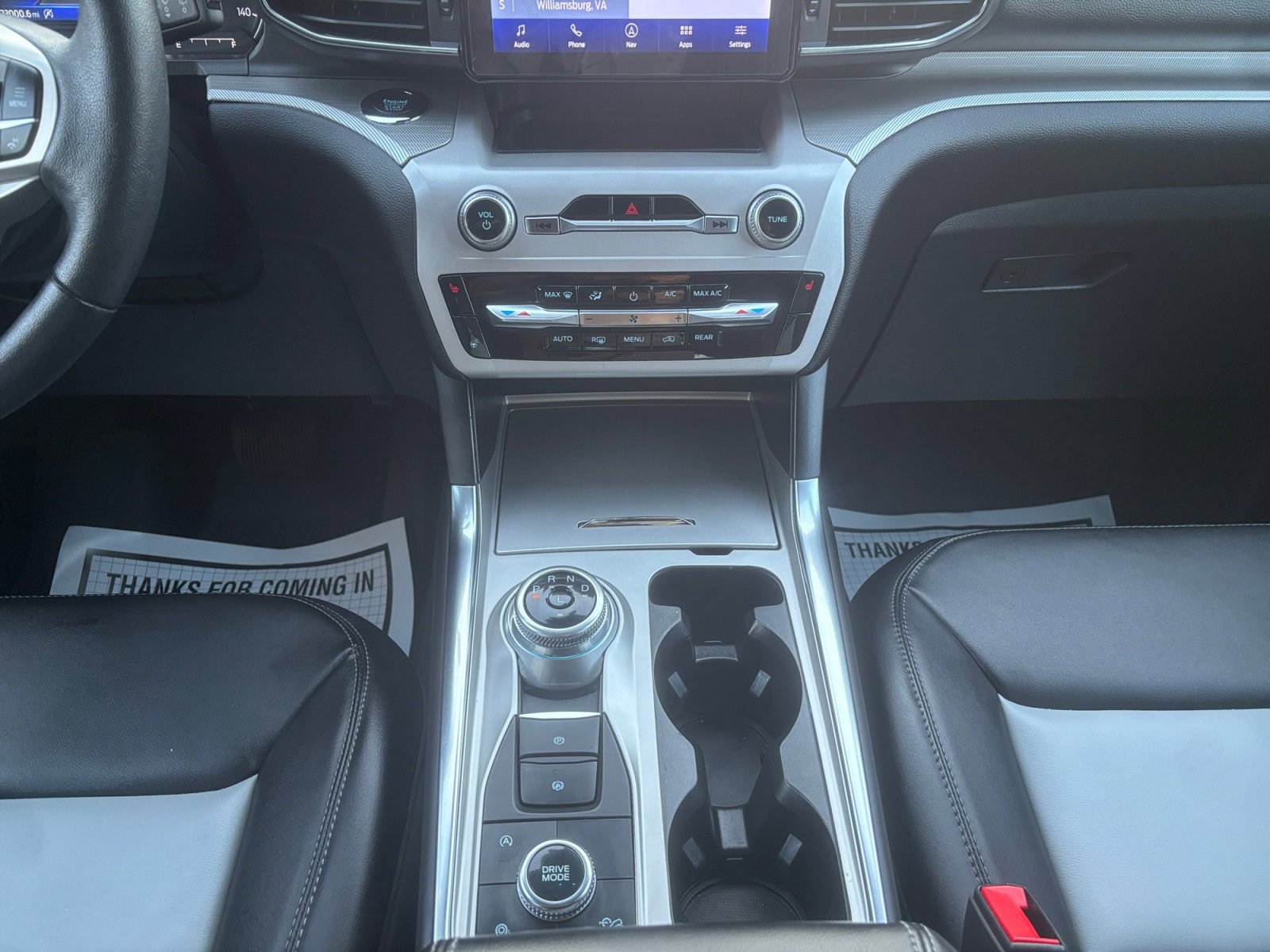 Used 2023 Ford Explorer XLT w/ Equipment Group 202A image 11