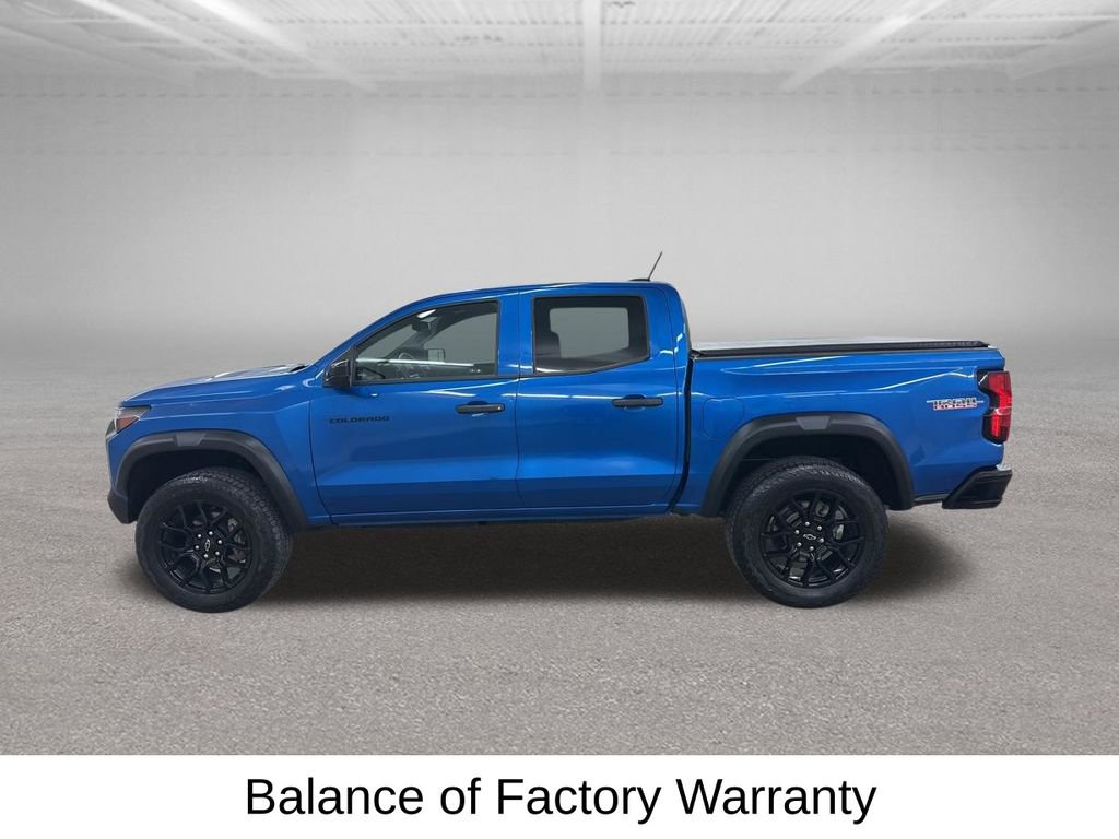 Used 2023 Chevrolet Colorado Trail Boss w/ LPO, Dark Essentials Package AWD/4WD image 9