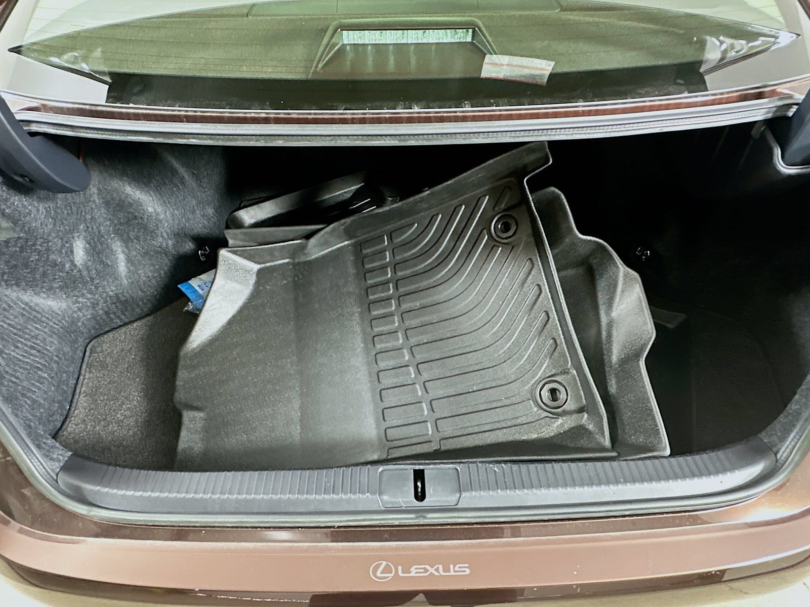 Used 2018 Lexus ES 350 w/ Luxury Package w/Wood Trim FWD image 38
