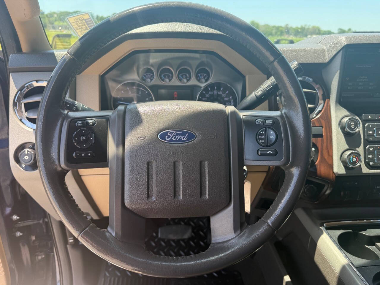Used 2016 Ford F250 Lariat w/ Lariat Ultimate Package AWD/4WD image 20