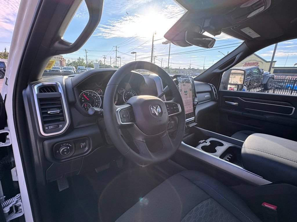 New 2026 RAM 2500 Big Horn AWD/4WD image 11