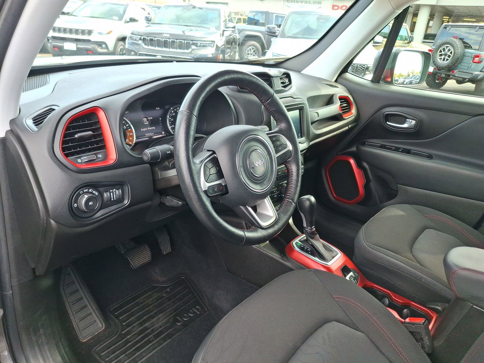 Used 2020 Jeep Renegade Trailhawk w/ Cold Weather Group AWD/4WD image 18