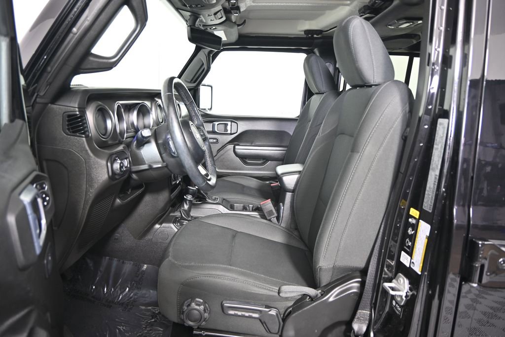 Used 2022 Jeep Gladiator Sport image 20