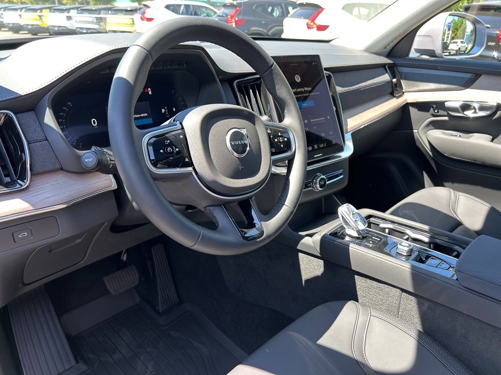 New 2026 Volvo XC90 B5 Plus image 7