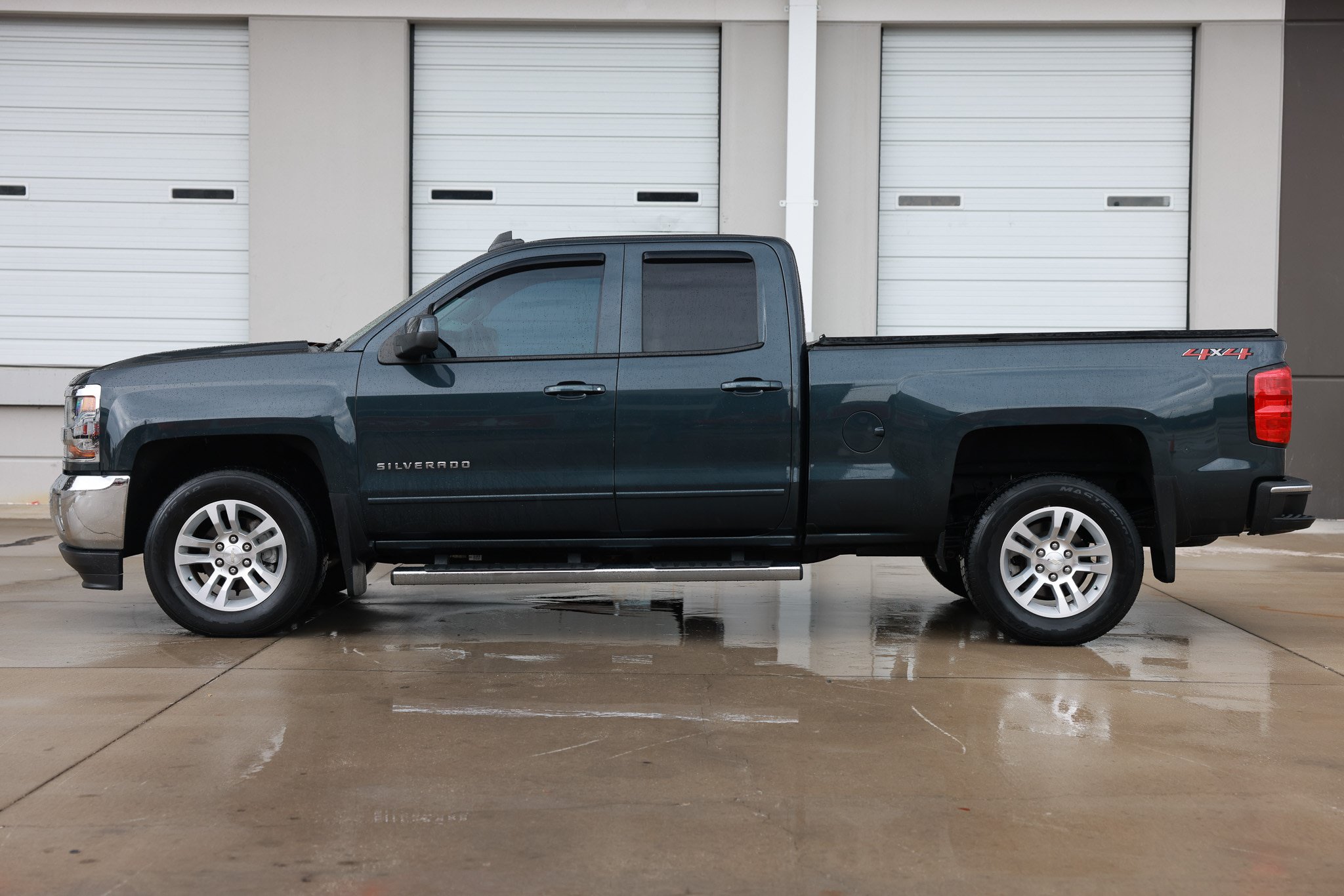 Used 2019 Chevrolet Silverado 1500 LT w/ All Star Edition AWD/4WD image 4