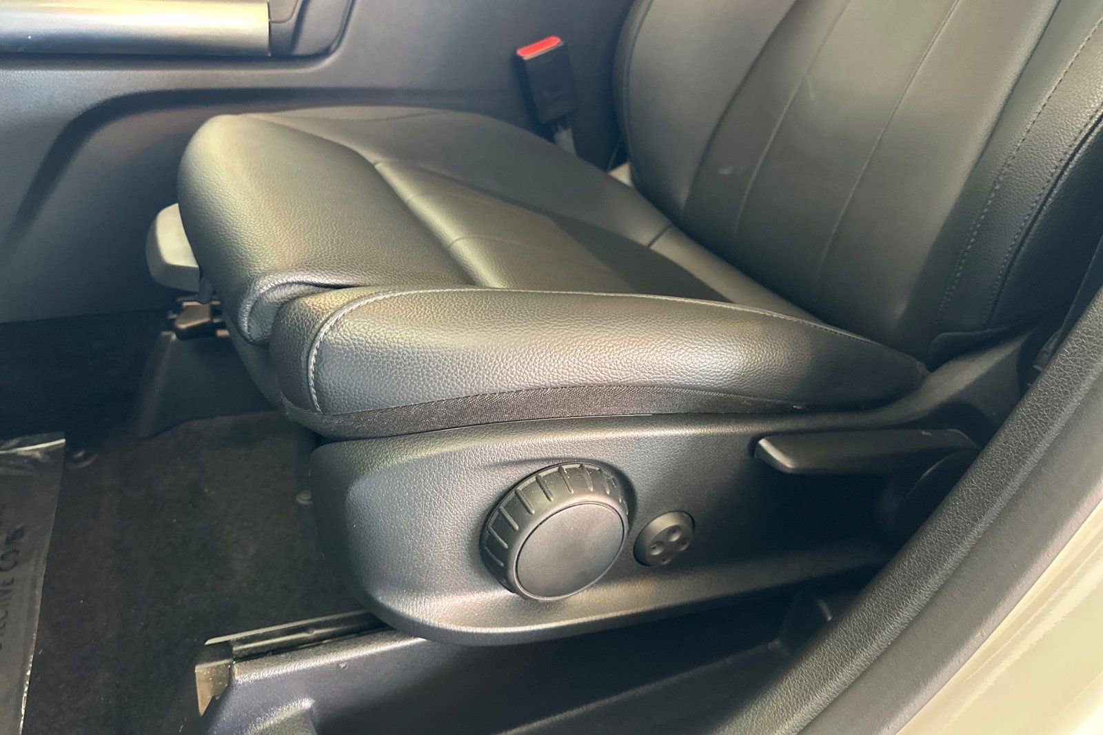 Certified 2022 Mercedes-Benz GLA 250 image 16