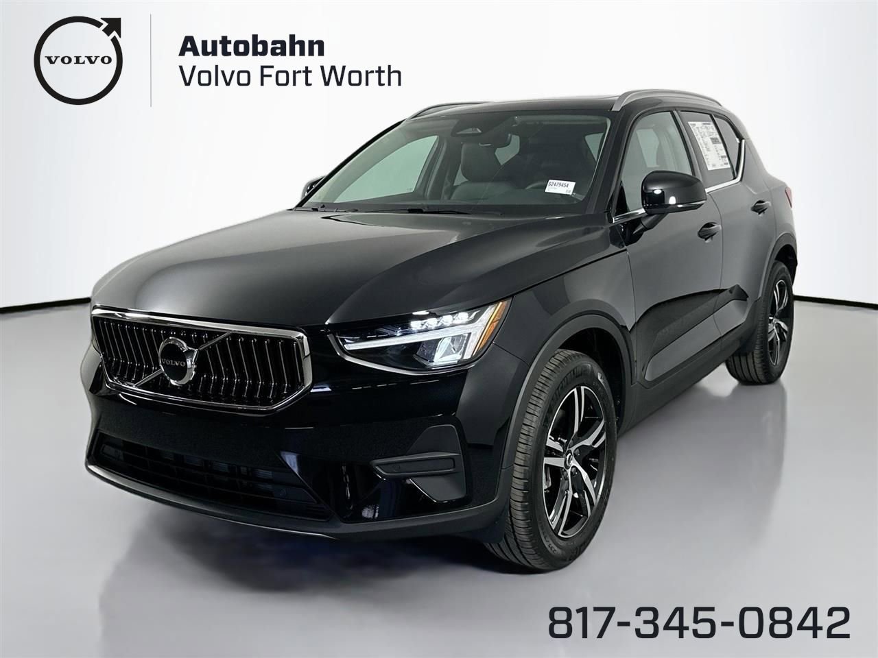 New 2025 Volvo XC40 B5 Core w/ Protection Package Premier image 1