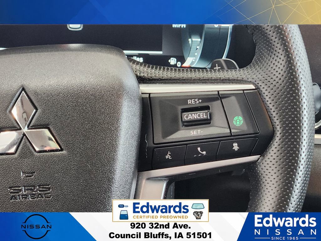 Used 2025 Mitsubishi Outlander SE AWD/4WD image 30