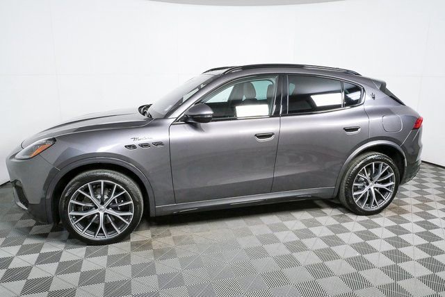 New 2026 Maserati Grecale Folgore AWD/4WD image 33
