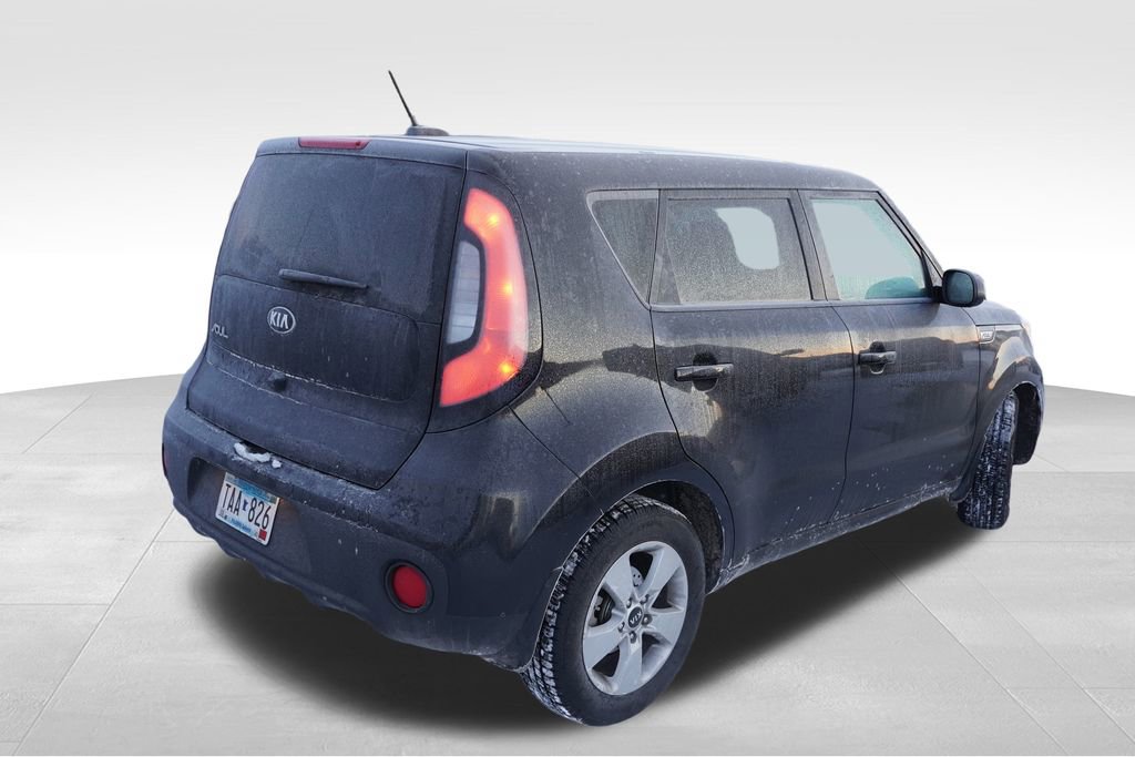 Used 2018 Kia Soul Base w/ Convenience Package image 3