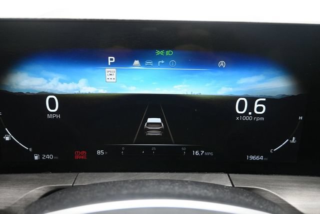 Used 2025 Kia Telluride SX X-Line AWD/4WD image 30