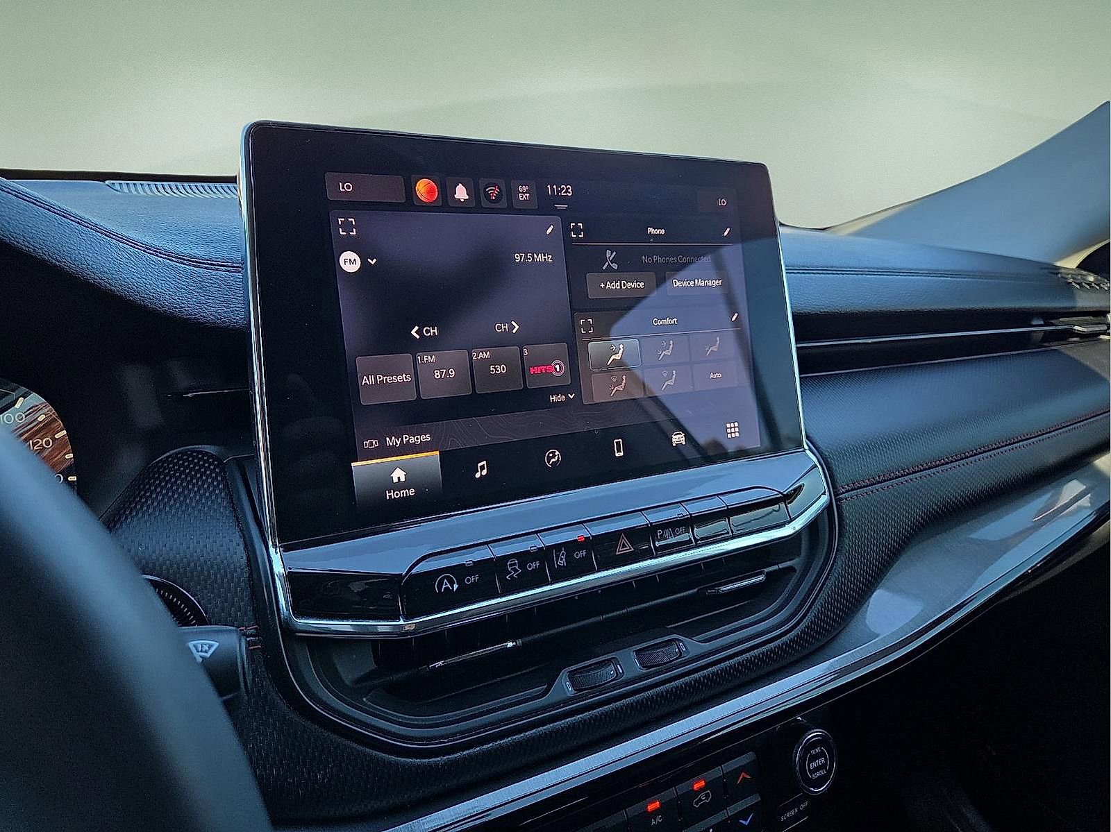 Used 2022 Jeep Compass Trailhawk w/ Trailer Tow Group AWD/4WD image 12