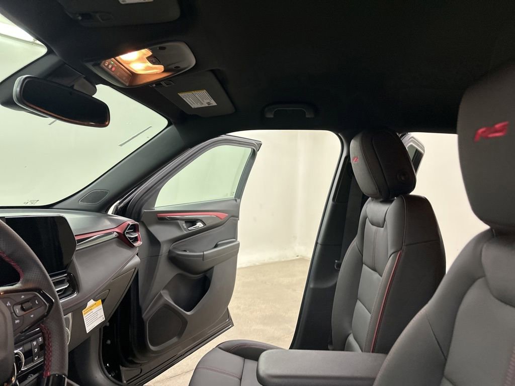 New 2026 Chevrolet TrailBlazer RS w/ Convenience Package AWD/4WD image 29