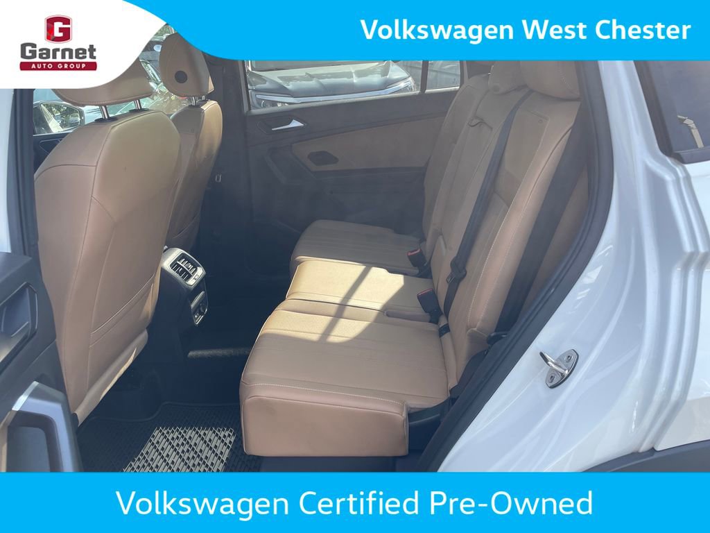 Certified 2024 Volkswagen Tiguan SE R-Line AWD/4WD image 29