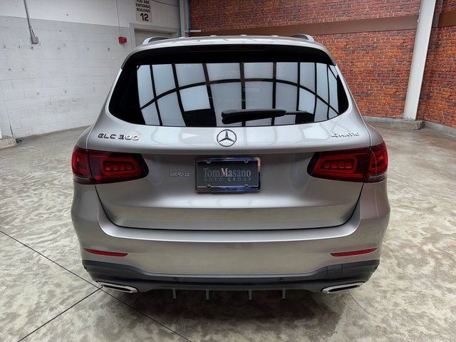 Certified 2022 Mercedes-Benz GLC 300 4MATIC image 4