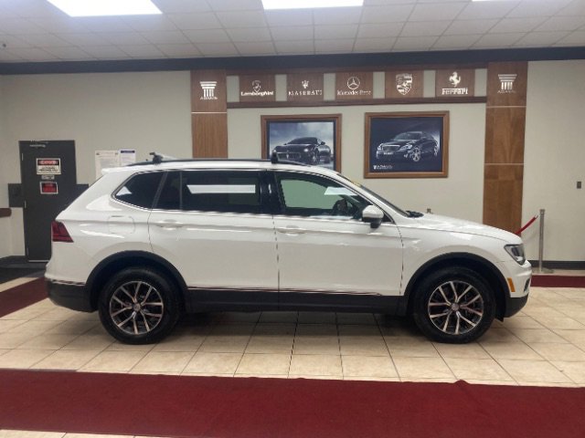 Used 2018 Volkswagen Tiguan SE AWD/4WD image 7