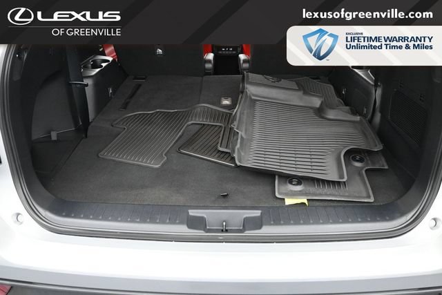 Used 2023 Toyota Highlander XSE FWD image 28