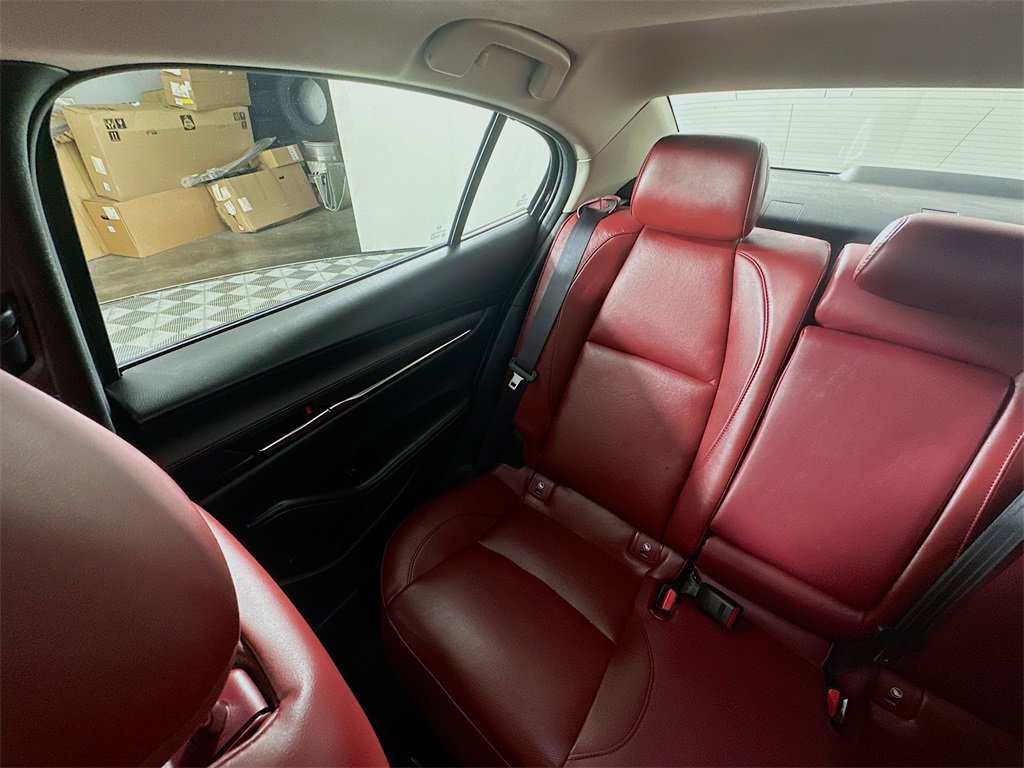 Used 2024 MAZDA MAZDA3 s image 12