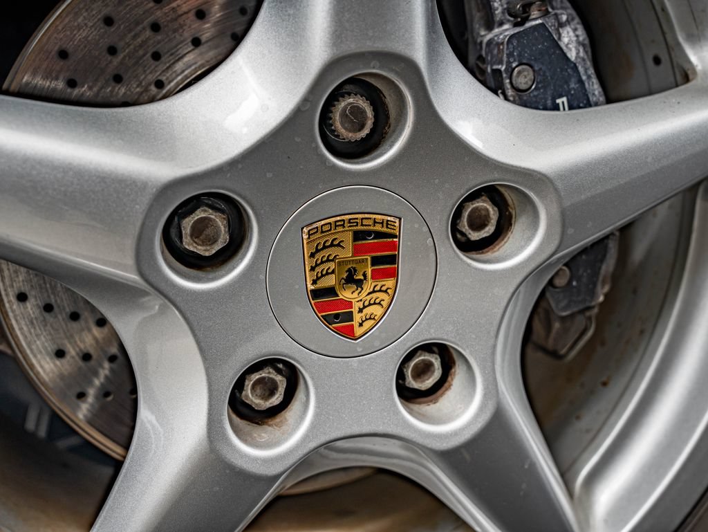 Used 2007 Porsche 911 Carrera RWD image 16