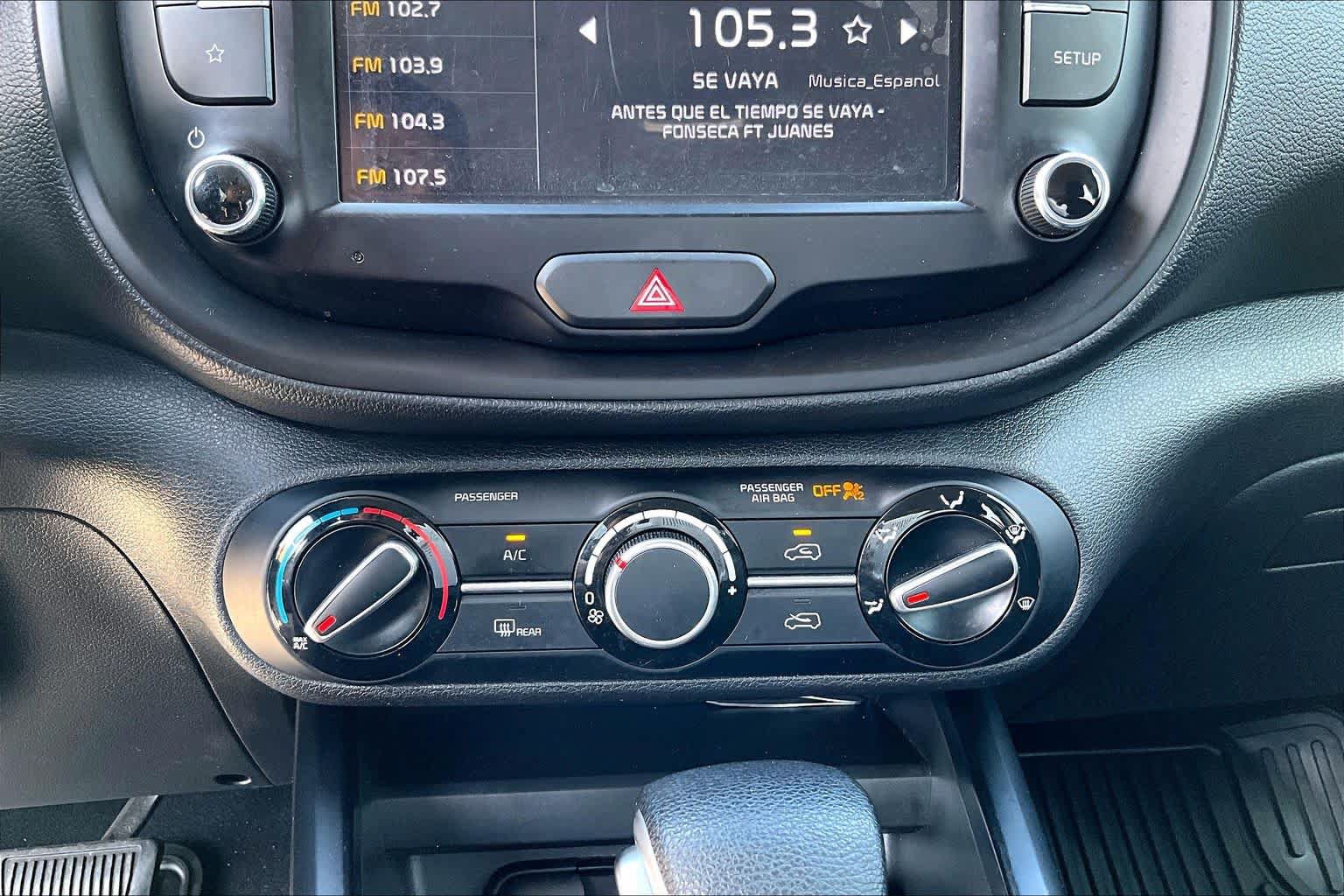 Used 2023 Kia Soul LX FWD image 32