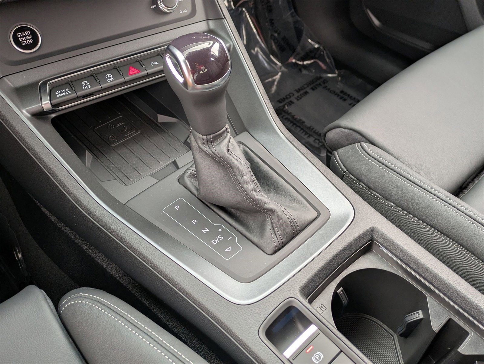 New 2025 Audi Q3 2.0T Premium image 7