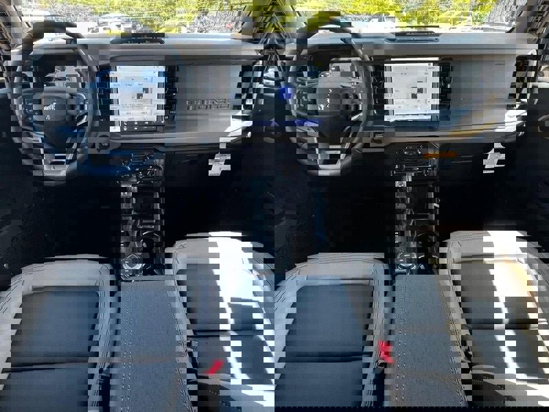 Used 2024 Ford Bronco Wildtrak image 6