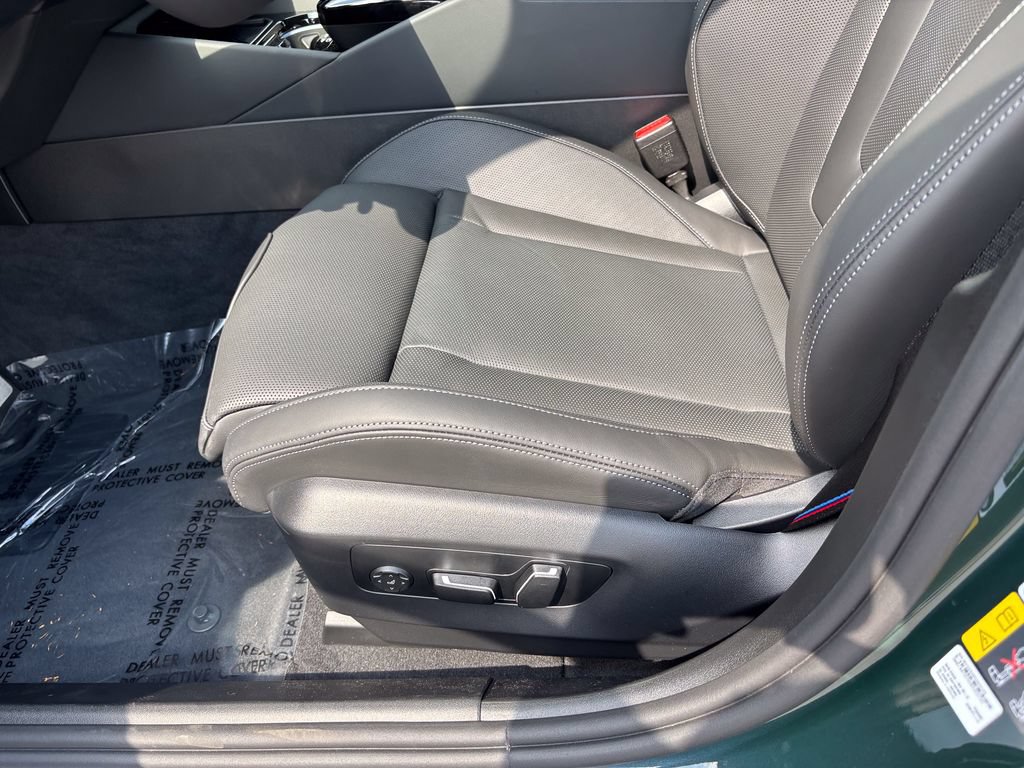 New 2027 BMW M5 AWD/4WD image 17