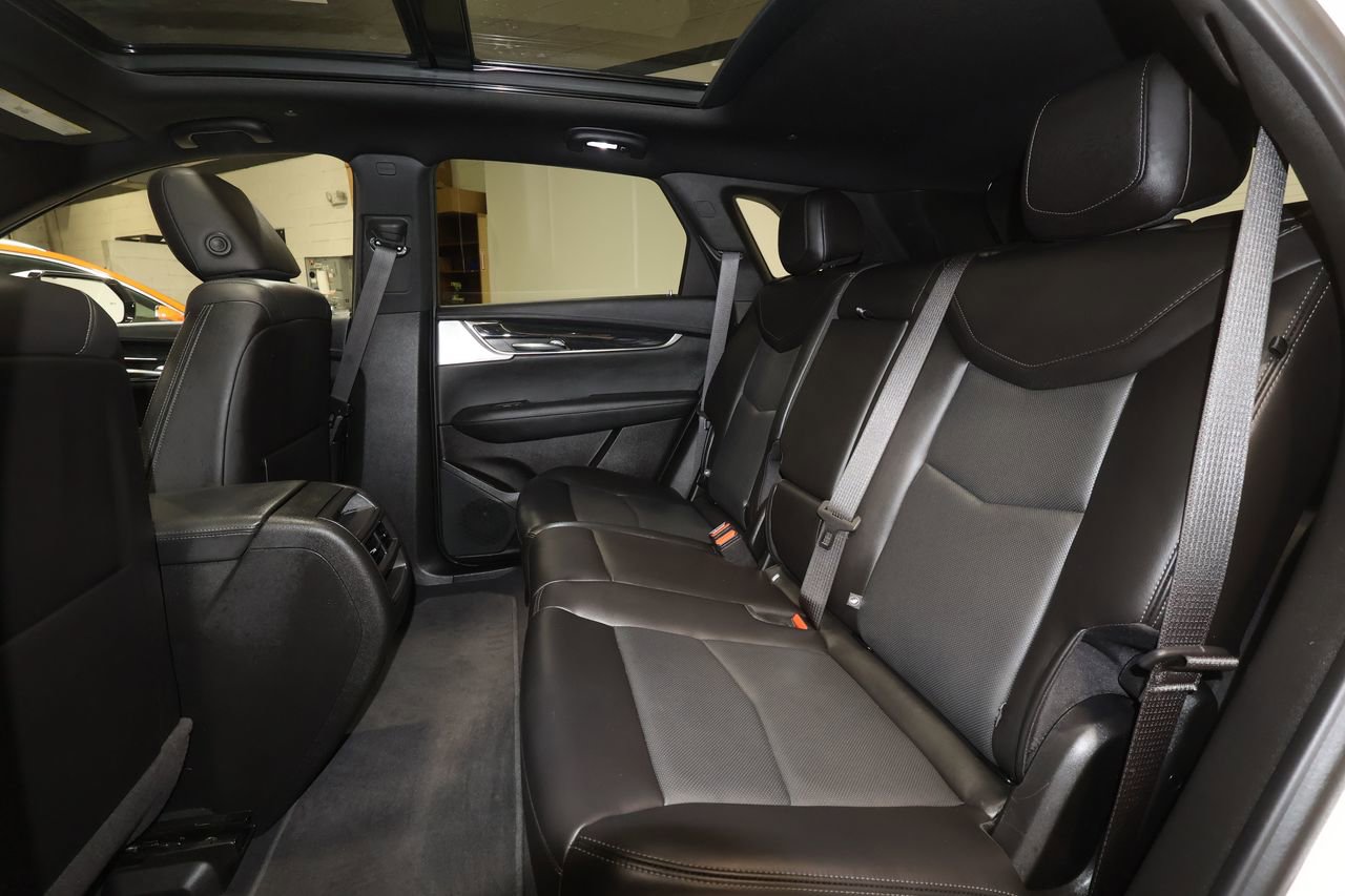 Used 2022 Cadillac XT5 Premium Luxury image 23