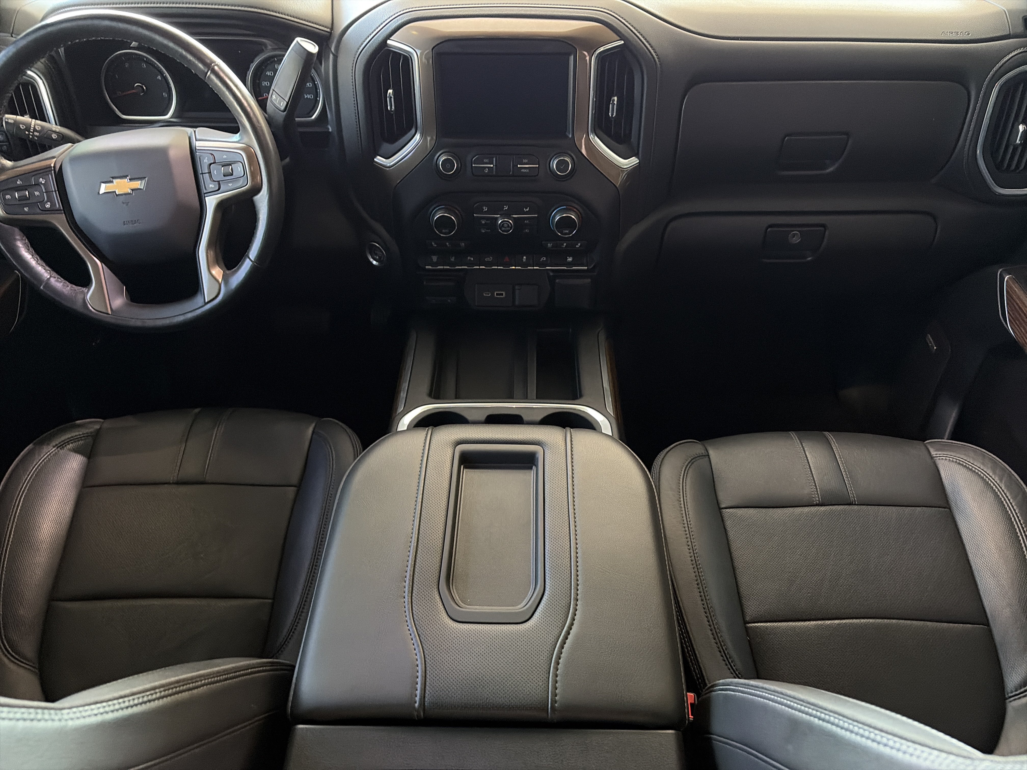 Used 2021 Chevrolet Silverado 3500 High Country AWD/4WD image 13