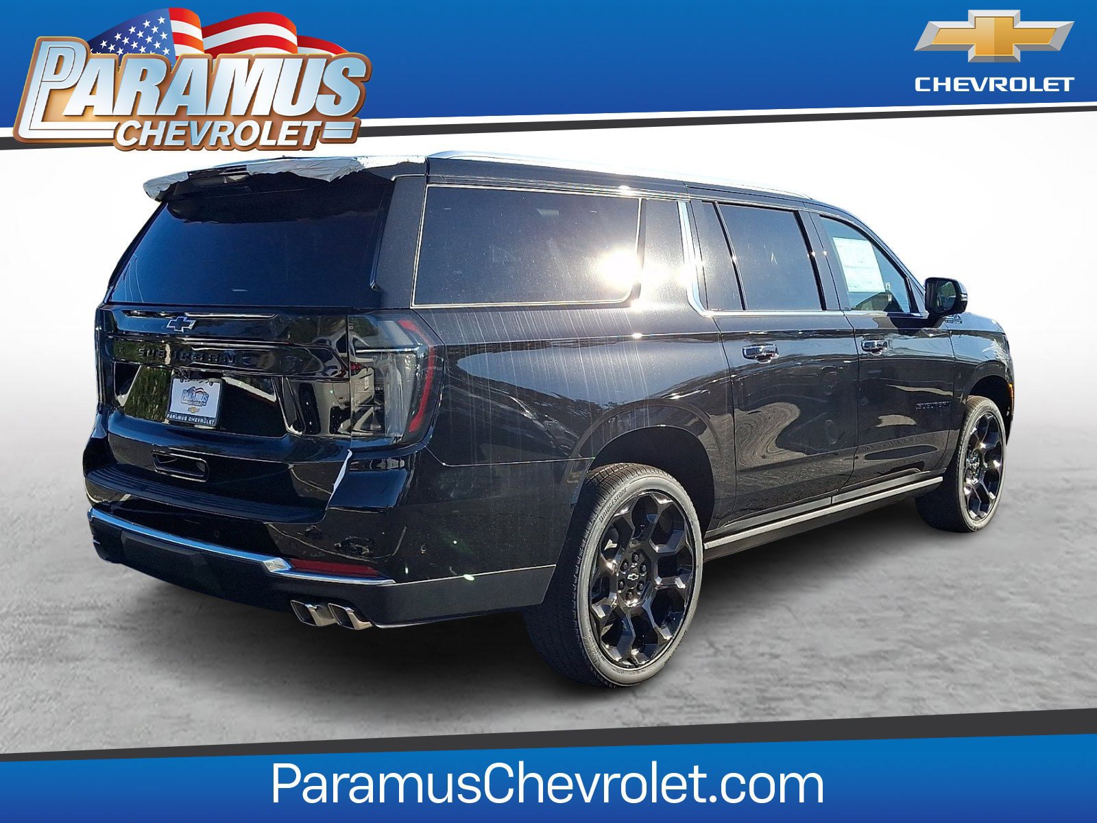 New 2026 Chevrolet Suburban High Country AWD/4WD image 4
