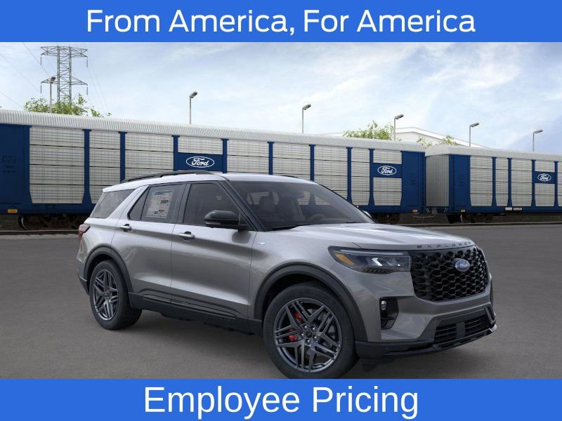 New 2026 Ford Explorer ST-Line w/ ST-Line Street Pack AWD/4WD image 1