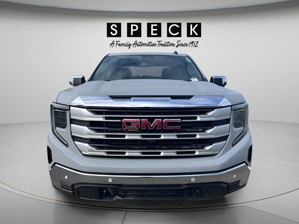 Used 2025 GMC Sierra 1500 SLE w/ Preferred Package AWD/4WD image 8