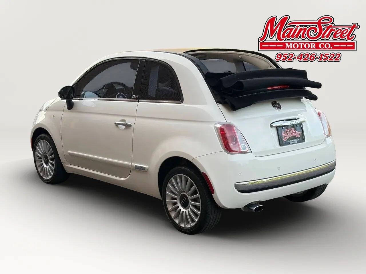 Used 2017 FIAT 500 Lounge FWD image 8
